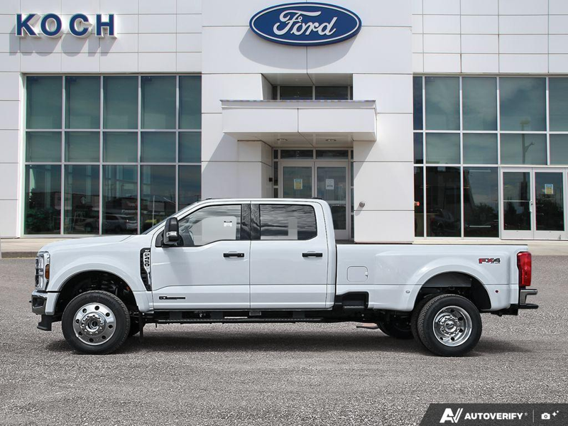 NEW 2026 Ford F-450 Super Duty XLT - Oxford White Exterior / MEDIUM DARK SLATE CLOTH Interior - $105,039 - Stock #E60843 - VIN 1FT8W4DT7TEF06445 - Photo 3