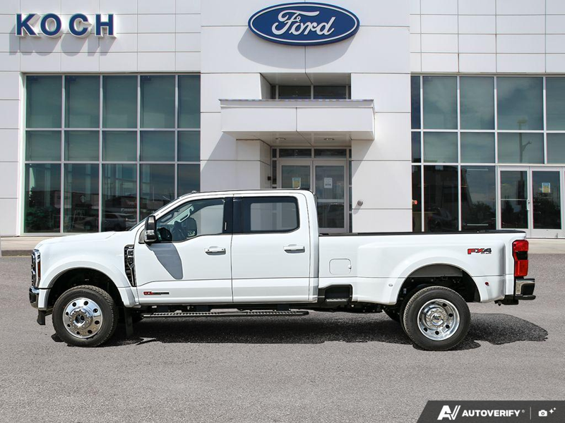 NEW 2026 Ford F-450 Super Duty XLT - Oxford White Exterior / MEDIUM DARK SLATE CLOTH Interior - $111,768 - Stock #E60859 - VIN 1FT8W4DM5TEE97222 - Photo 3