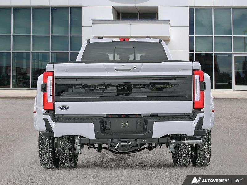 2026 Ford F-450 Platinum photo 4