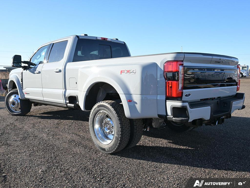 NEW 2026 Ford F-450 Super Duty Platinum - Avalanche Exterior / BLACK ONYX/BLUE LEATHER Interior - $133,238 - Stock #E60080 - VIN 1FT8W4DMXTEC29329 - Photo 4