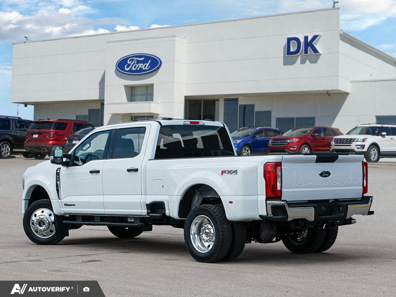 NEW 2026 Ford F-450 Super Duty XLT - Oxford White Exterior / MEDIUM DARK SLATE CLOTH Interior - $104,464 - Stock #D60620 - VIN 1FT8W4DT4TEF05737 - Photo 4