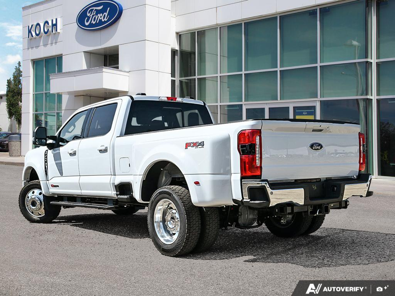 NEW 2026 Ford F-450 Super Duty XLT - Oxford White Exterior / MEDIUM DARK SLATE CLOTH Interior - $111,768 - Stock #E60859 - VIN 1FT8W4DM5TEE97222 - Photo 4