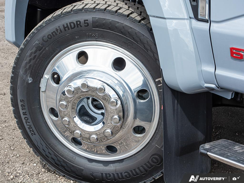 NEW 2026 Ford F-450 Super Duty King Ranch - Glacier Gray Exterior / JAVA LEATHER Interior - $138,877 - Stock #E60132 - VIN 1FT8W4DMXTEC26530 - Photo 6