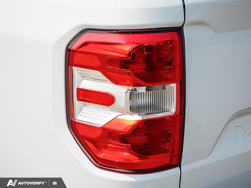 NEW 2026 Ford Maverick XLT - Oxford White Exterior / NAVY PIER/ASPEN GREY, UNIQUE CLOTH FRONT BUCKET SEATS Interior - $44,069 - Stock #D60705 - VIN 3FTTW8J34TRB18902 - Photo 12