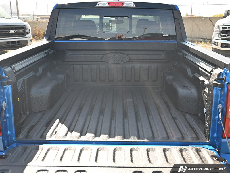 NEW 2026 Ford Maverick Lobo High - Velocity Blue Metallic Exterior / BLACK ONYX Interior - $49,894 - Stock #E61021 - VIN 3FTCW8PA1TRB42869 - Photo 12