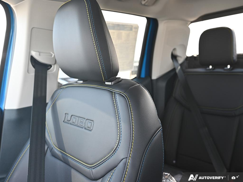 NEW 2026 Ford Maverick Lobo High - Velocity Blue Metallic Exterior / BLACK ONYX Interior - $49,894 - Stock #E61021 - VIN 3FTCW8PA1TRB42869 - Photo 24