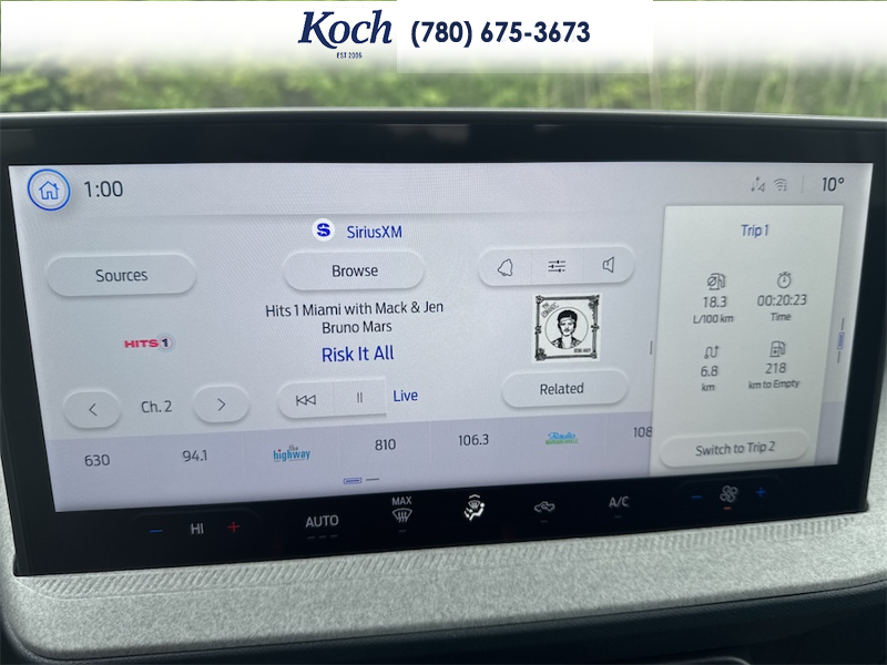 NEW 2026 Ford Maverick XLT - Oxford White Exterior / BLACK CLOTH Interior - $42,190 - Stock #A26190 - VIN 3FTTW8JA4TRA97645 - Photo 25