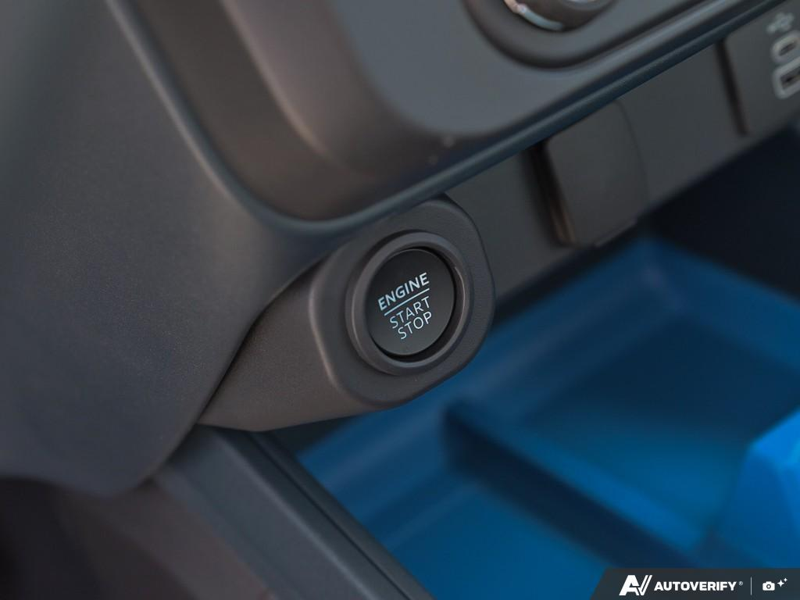 NEW 2026 Ford Maverick XLT - Space White Metallic Exterior / NAVY PIER Interior - $41,673 - Stock #E60698 - VIN 3FTTW8J3XTRA71603 - Photo 26