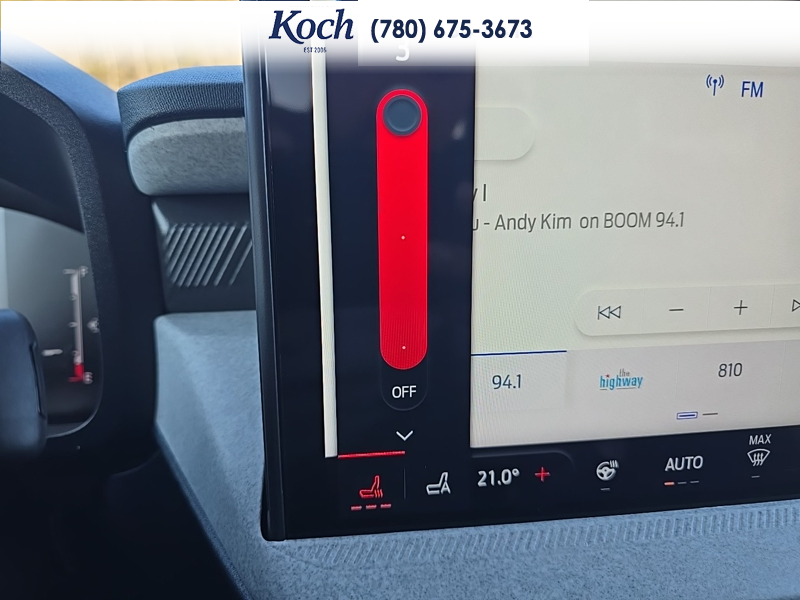 NEW 2026 Ford Maverick XLT - Crystal White Tricoat Exterior / BLACK LEATHER Interior - $45,040 - Stock #A26140 - VIN 3FTTW8JA7TRA71122 - Photo 27