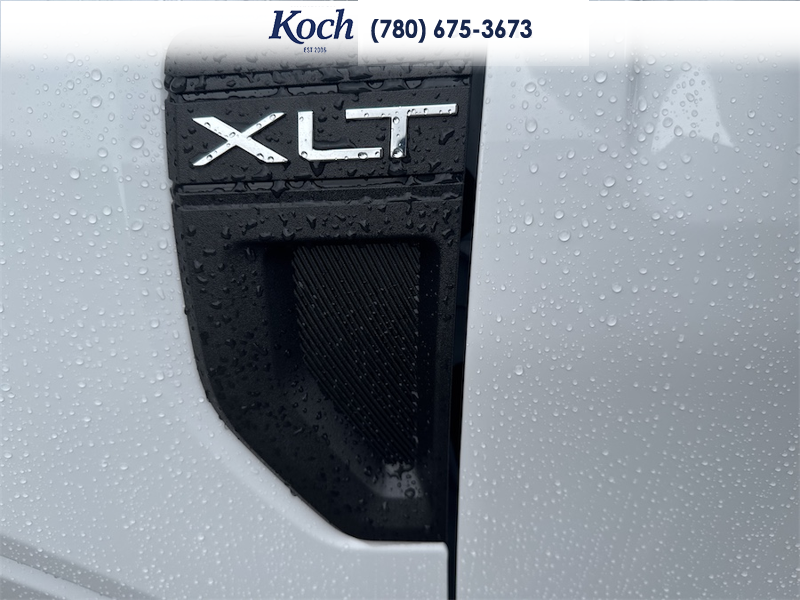 NEW 2026 Ford Maverick XLT - Oxford White Exterior / BLACK CLOTH Interior - $42,190 - Stock #A26190 - VIN 3FTTW8JA4TRA97645 - Photo 32