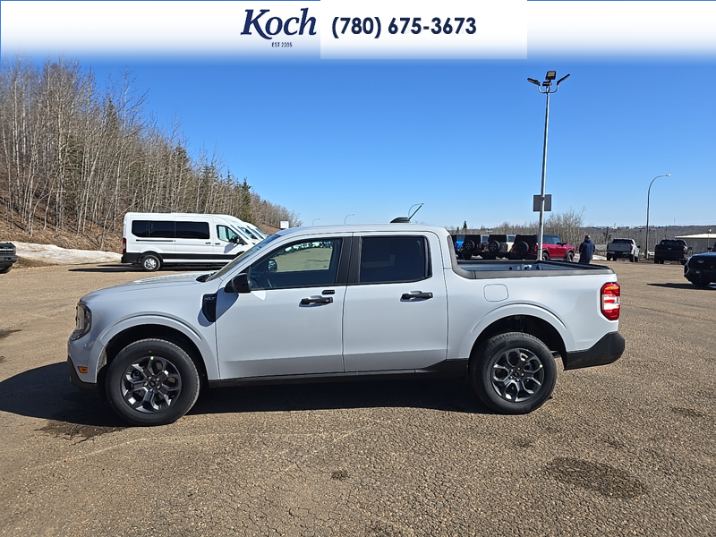 NEW 2026 Ford Maverick XLT - Crystal White Tricoat Exterior / BLACK LEATHER Interior - $45,040 - Stock #A26140 - VIN 3FTTW8JA7TRA71122 - Photo 7