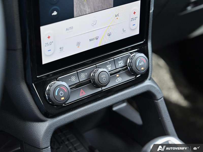 NEW 2026 Ford Ranger LARIAT - Avalanche Exterior / EBONY ACTIVEX TRIMMED Interior - $65,969 - Stock #E60650 - VIN 1FTER4KP8TLE16183 - Photo 22