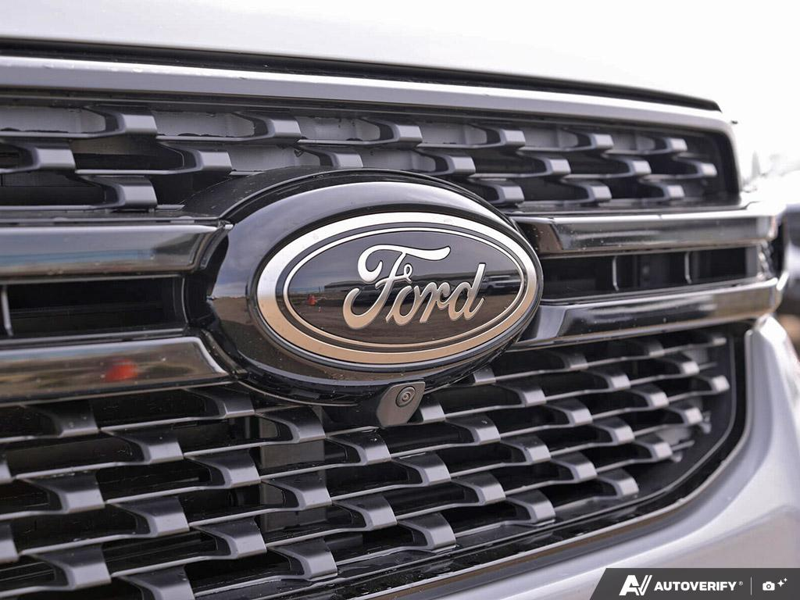 NEW 2026 Ford Ranger LARIAT - Avalanche Exterior / EBONY ACTIVEX TRIMMED Interior - $65,969 - Stock #E60650 - VIN 1FTER4KP8TLE16183 - Photo 9