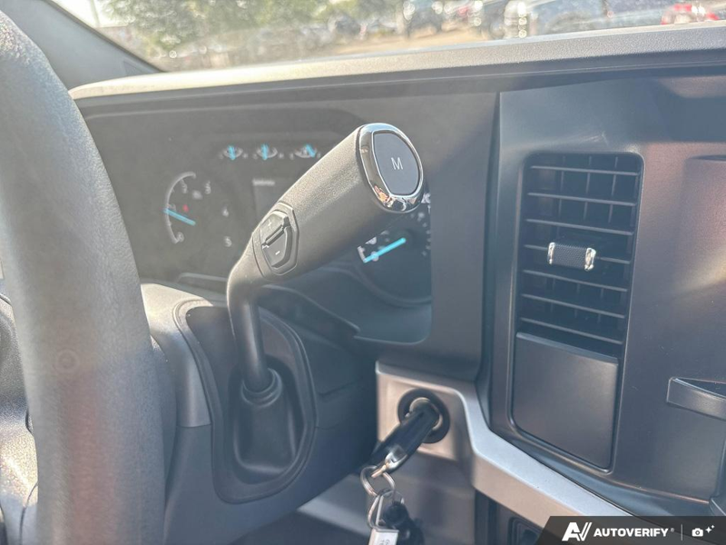 USED 2026 Ford Super Duty F-550 DRW XLT - Oxford White Exterior / MEDIUM DARK SLATE CLOTH Interior - $89,998 - Stock #EP4753 - VIN 1FD0W5HT6TEC08851 - Photo 18