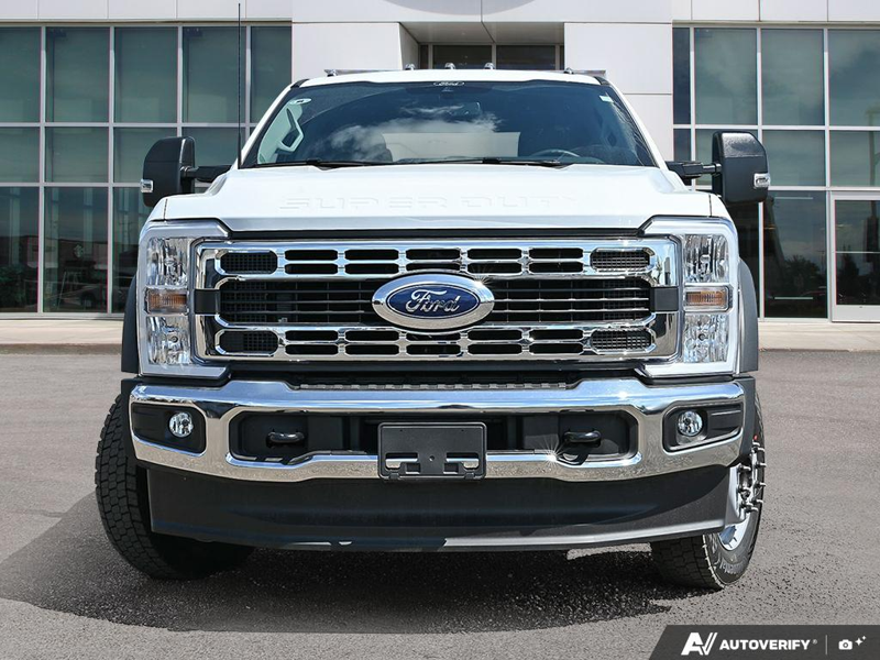 NEW 2026 Ford Super Duty F-550 DRW XLT - Oxford White Exterior / MEDIUM DARK SLATE CLOTH Interior - $105,244 - Stock #E60767 - VIN 1FD0W5HT9TEE96235 - Photo 2