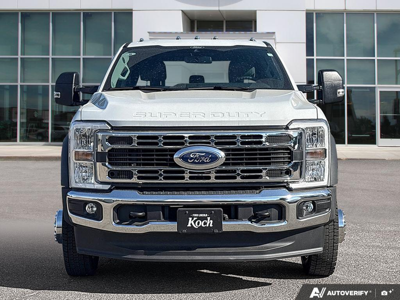 USED 2026 Ford Super Duty F-550 DRW XLT - Oxford White Exterior / MEDIUM DARK SLATE CLOTH Interior - $89,998 - Stock #EP4753 - VIN 1FD0W5HT6TEC08851 - Photo 2