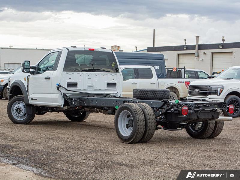 2026 Ford F-550 XLT photo 3