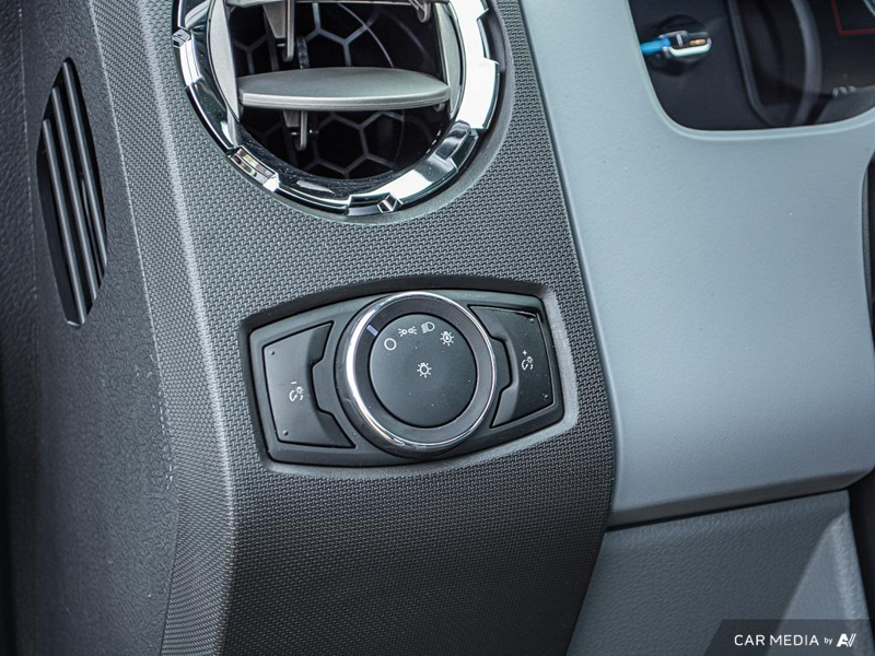 NEW 2026 Ford Super Duty F-750 Reg Cab - Oxford White Exterior / STEEL GRAY CLOTH Interior - $119,946 - Stock #E60003 - VIN 1FDPF7DX4TDF00667 - Photo 14
