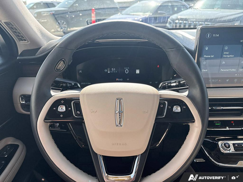 USED 2026 Lincoln Corsair Reserve - Infinite Black Metallic Clearcoat Exterior / LIGHT SMOKED TRUFFLE, PREMIUM LEATHER-TRIMMED HEATED/VENTILATED Interior - $58,950 - Stock #EP4741 - VIN 5LMCJ2DA7TUL00083 - Photo 14