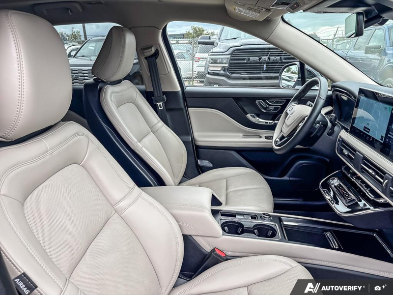 USED 2026 Lincoln Corsair Reserve - Crystal White Tricoat Exterior - $61,937 - Stock #EP4715 - VIN 5LMCJ2DA0TUL00085 - Photo 22