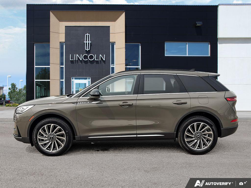USED 2026 Lincoln Corsair Reserve - Harbor Gray Met Cc Exterior - $62,950 - Stock #EP4716 - VIN 5LMCJ2DA0TUL00037 - Photo 3