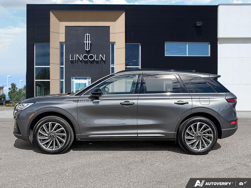 USED 2026 Lincoln Corsair Reserve - Asher Gray Exterior - $61,984 - Stock #EP4718 - VIN 5LMCJ2DA1TUL00077 - Photo 3