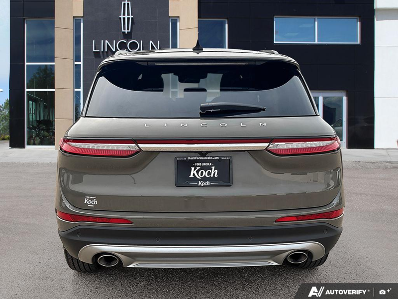USED 2026 Lincoln Corsair Reserve - Harbor Gray Met Cc Exterior - $62,950 - Stock #EP4716 - VIN 5LMCJ2DA0TUL00037 - Photo 5